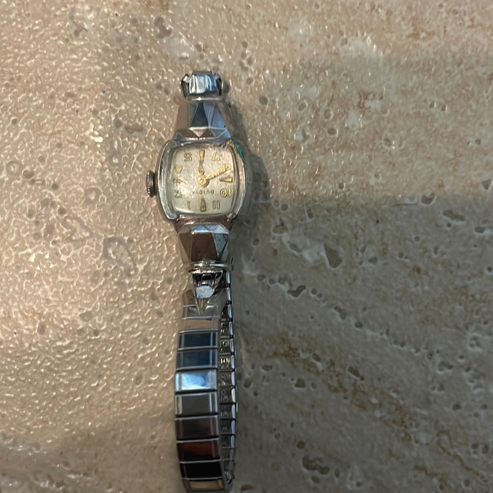 ❤ BULOVA l2 ANTIQUE WATCH. Has l2 and serial number engraved.